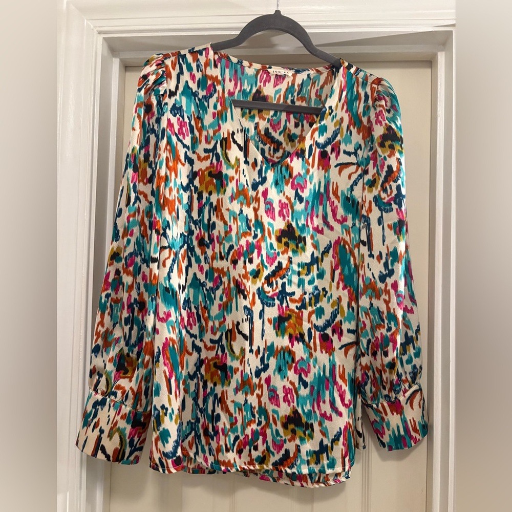 JODIFL Turquoise, Pink, and Blue Graphic Blouse